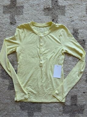 LONDRE The Cool-Comf Slim Fit Henley- Butter Yellow